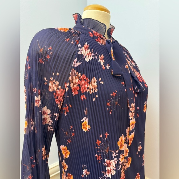 Blue and Orange Pleated Tie Front Long Sleeve floral midi Dress - Picture 2 of 10